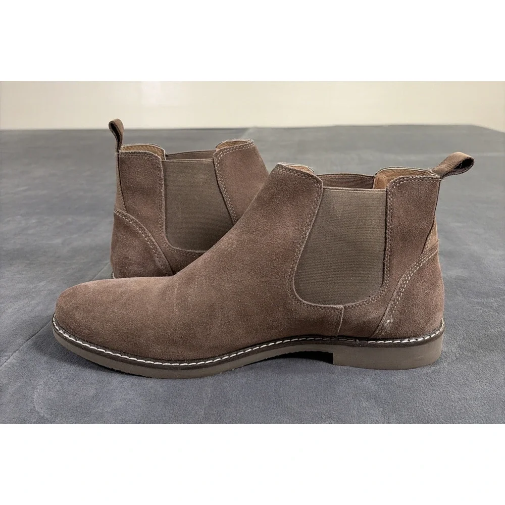 Steve Madden item as